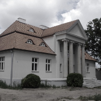 Willa w stylu dworkowym, Gdynia